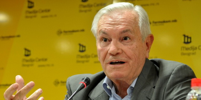Societatea nu se va schimba în absența culturii politice Societatea nu se va schimba în absența culturii politice