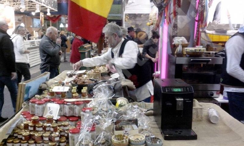 Zacusca de legume şi salata de bureţi din Caraş-Severin, cu priză la publicul de la Berlin Zacusca de legume şi salata de bureţi din Caraş-Severin, cu priză la publicul de la Berlin