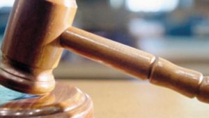 Doi administratori din Arad, trimiși în judecată pentru exploatarea ilegală a peste 630.000 de tone de agregate minerale