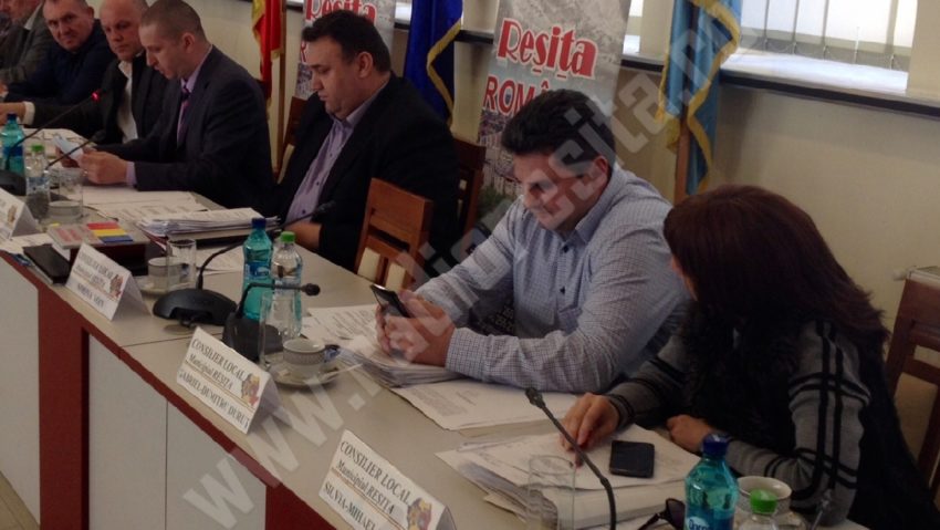 Noul viceprimar al Reşiţei a promis că vine la serviciu Noul viceprimar al Reşiţei a promis că vine la serviciu