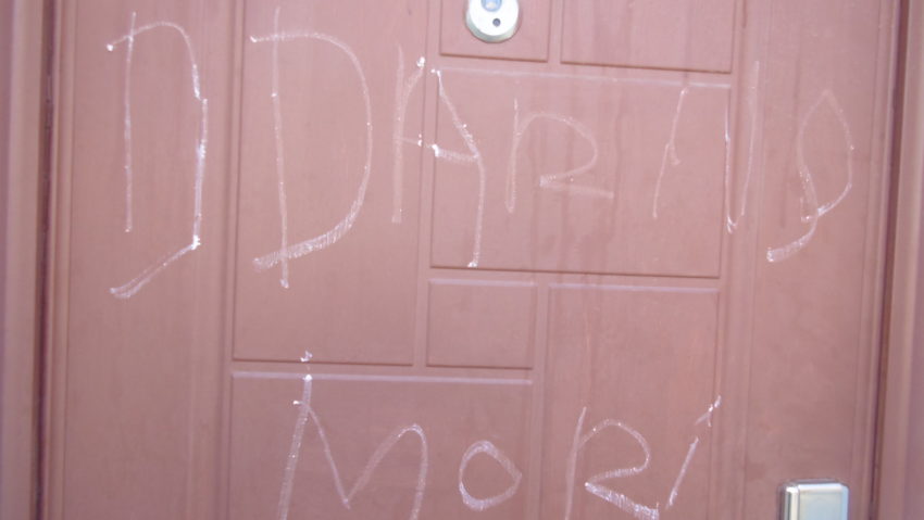 Ameninţări cu moartea la Reşiţa, pe fondul unor probleme mai vechi: “Darius nu mai ai viaţă”