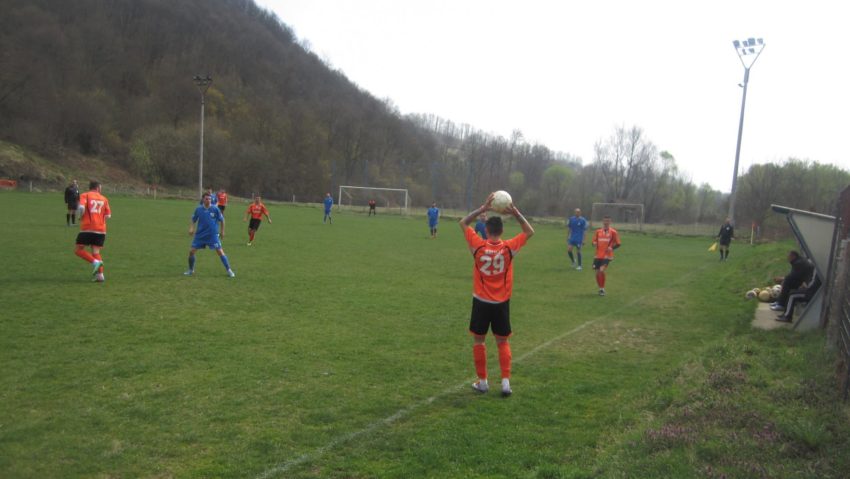 Voința sau Viitorul, campioana județului Caraș-Severin? Voința sau Viitorul, campioana județului Caraș-Severin?