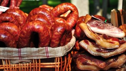 Cărăşeni, în premieră, la Festivalul Internaţional al Şuncii şi Cârnatului de la Gyula