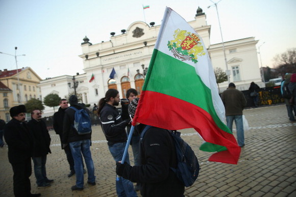 Alegeri parlamentare în Bulgaria. Cine câştigă?