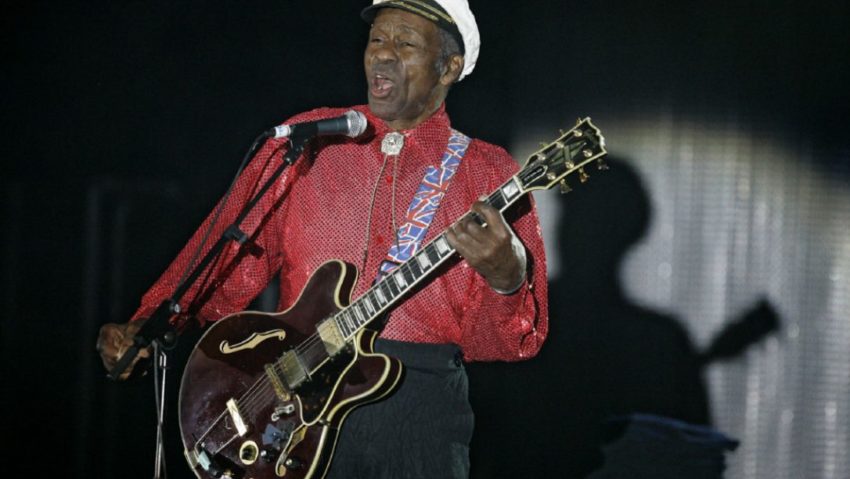 Chuck Berry A MURIT. Legenda muzicii Rock’n’Roll avea 90 de ani Chuck Berry A MURIT. Legenda muzicii Rock’n’Roll avea 90 de ani