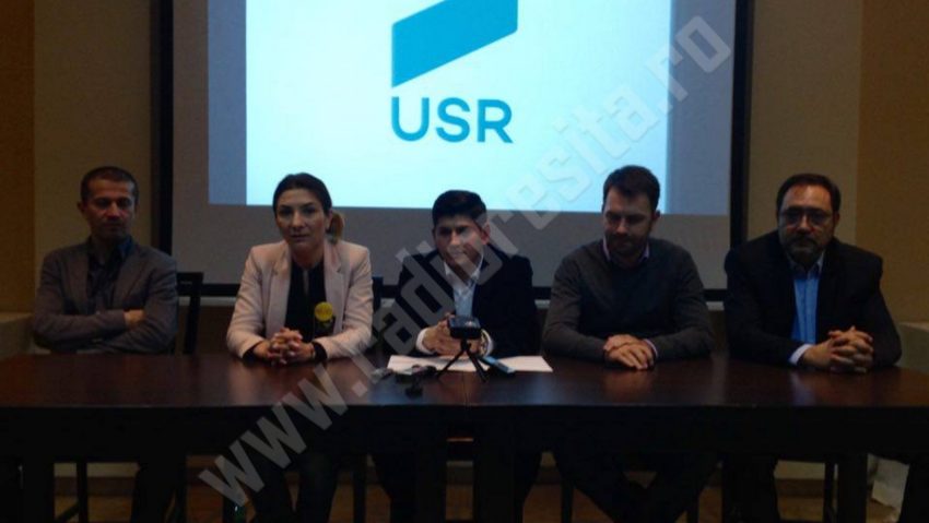 USR: Noi suntem câinele de pază în Parlament USR: Noi suntem câinele de pază în Parlament