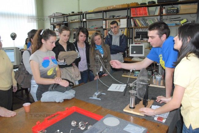 Între știință și magie, cu porți deschise la Universitatea de Vest din Timișoara