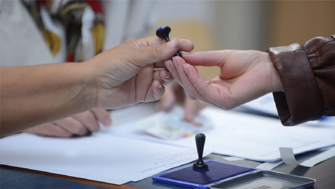 PREZIDENŢIALE 2019: România îşi alege preşedintele pentru următorii