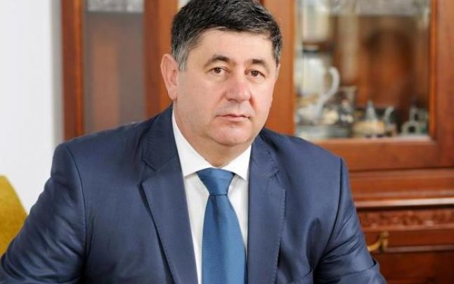 Primarul municipiului Deva, Mircia Muntean, s-a predat la Poliţie Primarul municipiului Deva, Mircia Muntean, s-a predat la Poliţie