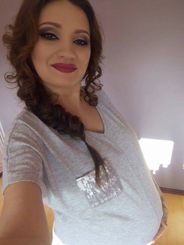[FOTO] Colega noastră Mira a devenit mămică! » Radio România Reșița