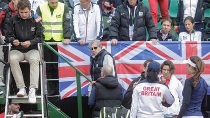 Presa din UK îl face praf pe Ilie Năstase. A făcut o jucătoare britanică să plângă