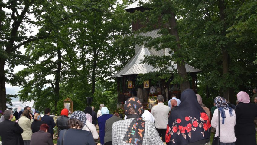 Schitul Reșița și-a sărbătorit hramul de Înălțarea Domnului Schitul Reșița și-a sărbătorit hramul de Înălțarea Domnului