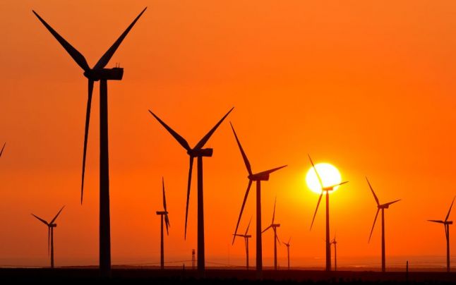 Caraş-Severin, un judeţ cu potenţial eolian ridicat: Două parcuri energetice productive în Clisura Dunării şi la Oraviţa Caraş-Severin, un judeţ cu potenţial eolian ridicat: Două parcuri energetice productive în Clisura Dunării şi la Oraviţa