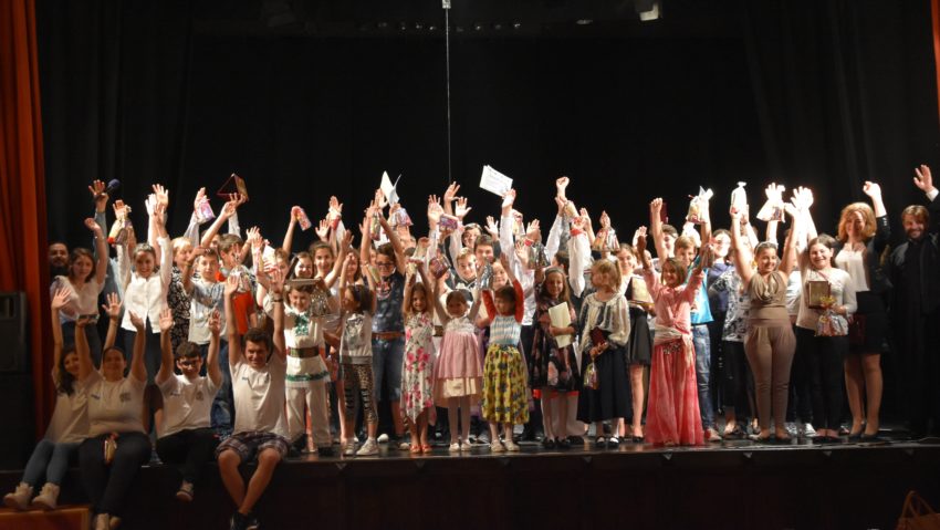Festival de teatru pentru copii: ”Viața Sfinților”, la Caransebeș! Festival de teatru pentru copii: ”Viața Sfinților”, la Caransebeș!