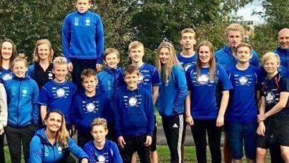 O fostă înotătoare de performanță a Reșiței a revenit în oraș cu un lot de sportivi norvegieni pe care-i antrenează