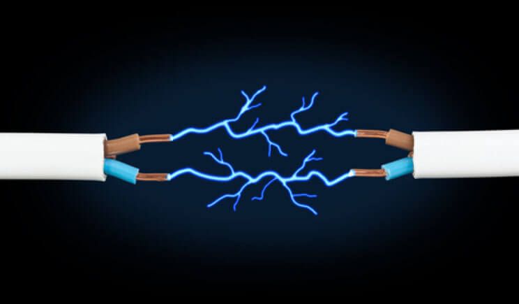 Peste 4 mii de abonaţi Enel sunt fără curent electric în Caraş-Severin! Peste 4 mii de abonaţi Enel sunt fără curent electric în Caraş-Severin!