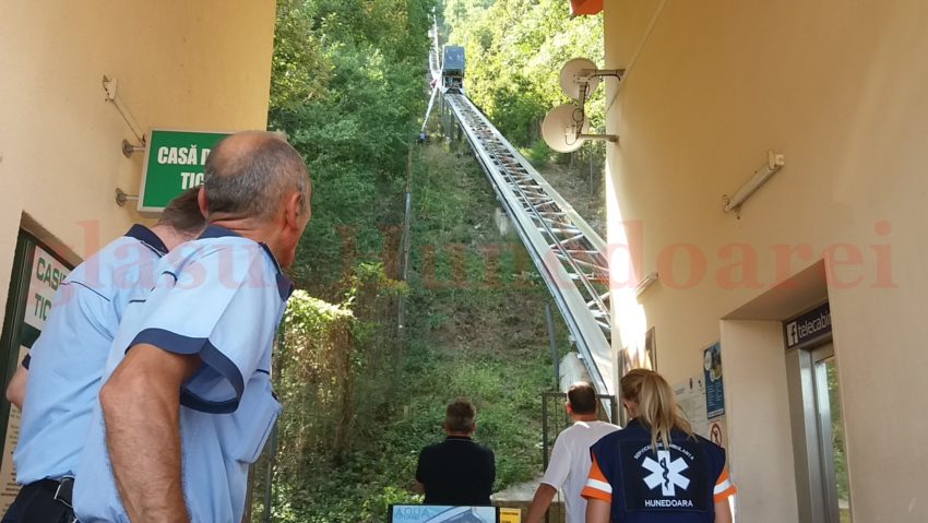 Momente de panică în telecabina din Deva Momente de panică în telecabina din Deva