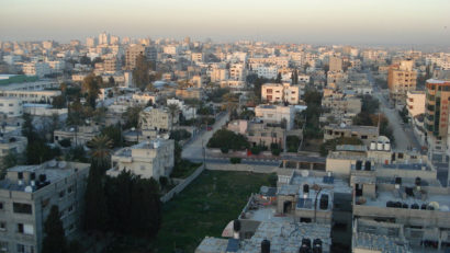 O rachetă trasă din Fâşia Gaza spre Israel care a ripostat