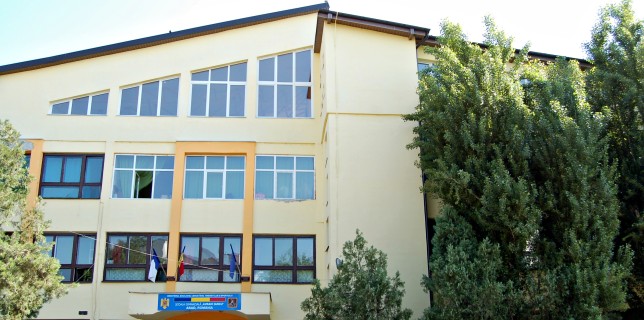 Două școli din Arad intră în reabilitare termică