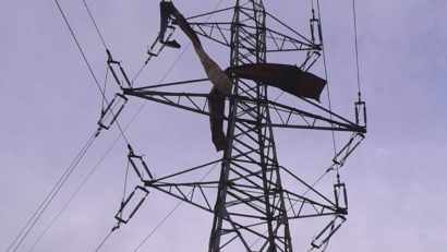 Furtuna din vest: ANRE va amenda distribuitorii de energie