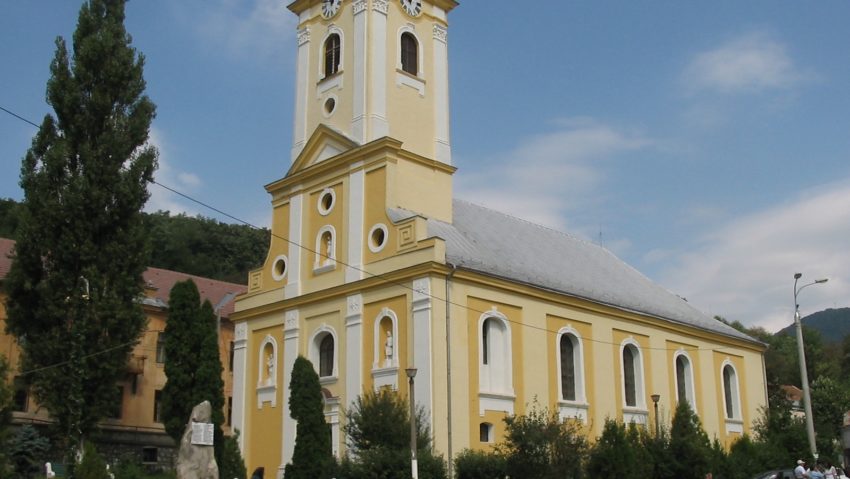 Biserica Catolică din Oravița împlinește azi 285 de ani! Biserica Catolică din Oravița împlinește azi 285 de ani!