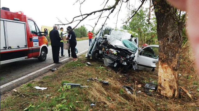 Șofer de România. Un tânăr a avut două accidente în două zile consecutive Șofer de România. Un tânăr a avut două accidente în două zile consecutive