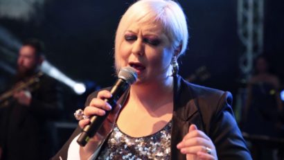 Eu aleg România – 100 de melodii! Spune-mi – Monica Anghel