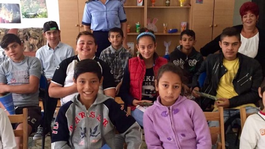 Elevii cărăşeni au fost „cuminţi” în această lună Elevii cărăşeni au fost „cuminţi” în această lună