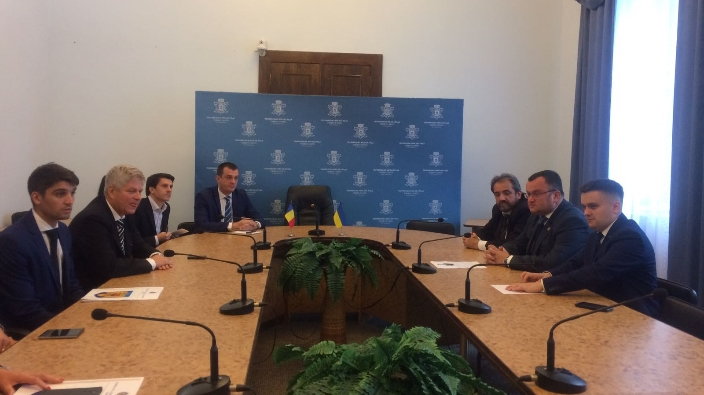 Românii din afara graniţelor vor fi sprijiniţi Românii din afara graniţelor vor fi sprijiniţi