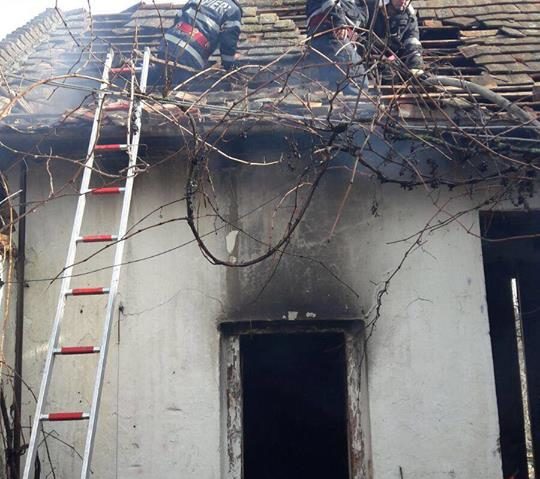 Incendiu la Vărădia Incendiu la Vărădia