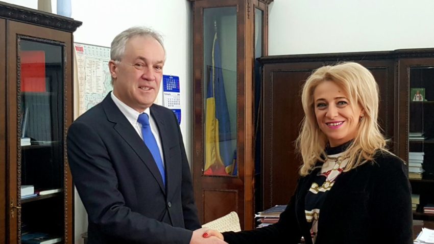Prefectura Arad – vizitată de consulul RFG la Timișoara Prefectura Arad – vizitată de consulul RFG la Timișoara