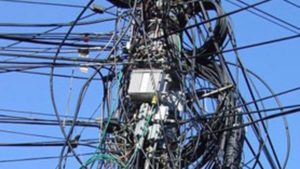 Lugoj face un pas spre un centru fără cabluri aeriene. Primăria începe proiectul de îngropare a rețelelor de telecomunicații