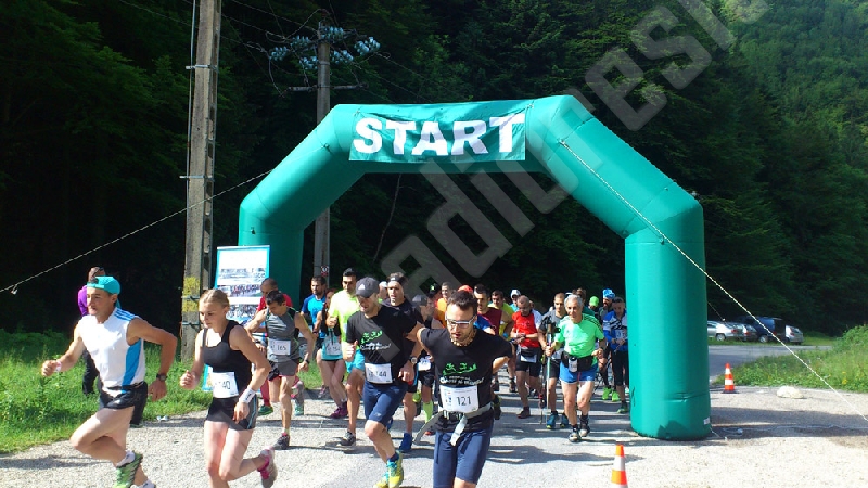 Alergaţi şi pedalaţi la… Muntele Mic Vertical Race 2018 Alergaţi şi pedalaţi la… Muntele Mic Vertical Race 2018