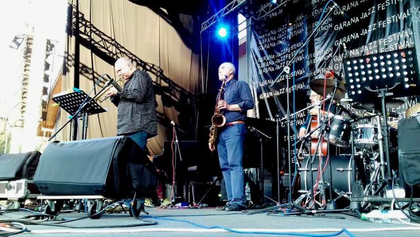 A treia seară de Jazz din Poiana Lupului a fost incendiară! S-a cântat şi s-a aplaudat frenetic la Gărâna A treia seară de Jazz din Poiana Lupului a fost incendiară! S-a cântat şi s-a aplaudat frenetic la Gărâna