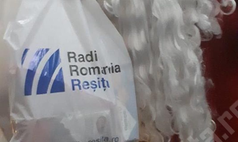 Seară de poveste pentru copiii care au păşit pragul Căsuţei de Sticlă Seară de poveste pentru copiii care au păşit pragul Căsuţei de Sticlă