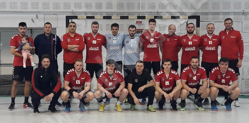 [VIDEO-AUDIO] Spectacol pentru reșițeni făcut de handbaliștii de la CSM Școlar, înainte de turneul semifinal