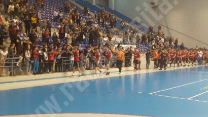 [VIDEO-AUDIO] Handbaliștii de la CSM Reșița au obținut prima victorie din campionat. Un jucător de bază pleacă de la echipa reșițeană