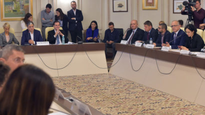 Votul de învestitură pentru noul executiv va avea loc luni, 24 februarie
