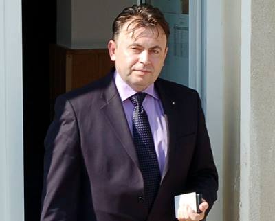 Ministrul Sănătăţii, Nelu Tătaru, în control la Constanţa:”Avem un aflux mare din exterior, care poate la un moment dat să deraieze. Este un potenţial focar dacă nu avem grijă de acele măsuri de izolare, carantinare, identificare” Ministrul Sănătăţii, Nelu Tătaru, în control la Constanţa:”Avem un aflux mare din exterior, care poate la un moment dat să deraieze. Este un potenţial focar dacă nu avem grijă de acele măsuri de izolare, carantinare, identificare”