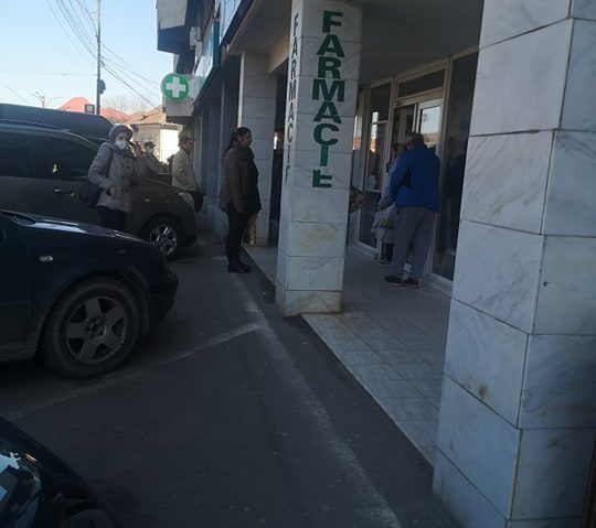 Farmaciile din Reşiţa au program special de 1 Mai! Farmaciile din Reşiţa au program special de 1 Mai!