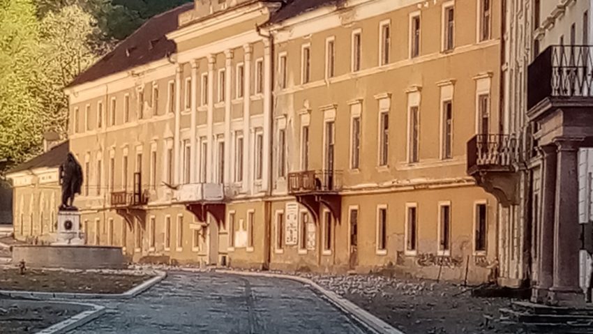 Piața Hercules începe să prindă contur, în Centrul Istoric al stațiunii Băile Herculane! Piața Hercules începe să prindă contur, în Centrul Istoric al stațiunii Băile Herculane!