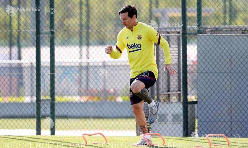 Lionel Messi rămâne la FC Barcelona Lionel Messi rămâne la FC Barcelona