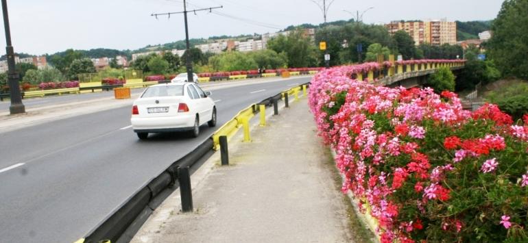 [FOTO] Podul de cinci decenii şi jumătate la ceas aniversar