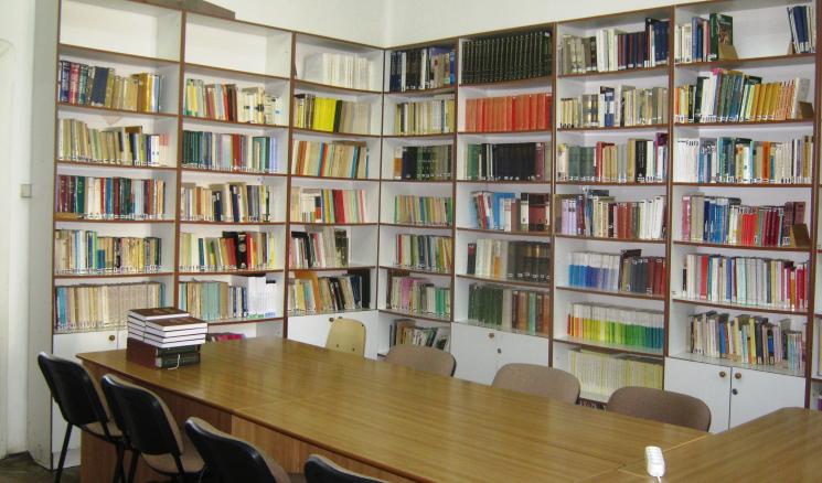 [AUDIO] Prima bibliotecă maghiară din judeţul Caraş-Severin, înfiinţată din donaţii