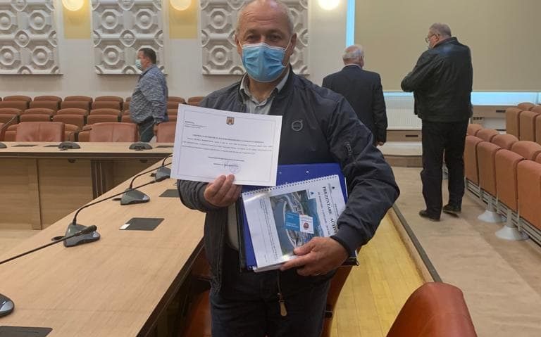 [AUDIO-FOTO] Oficial, Consiliul Judeţean Caraş-Severin are un nou preşedinte. Cu multă determinare Romeo Dunca se apucă de treabă!