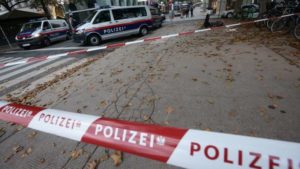 Austria: Un adolescent de 15 ani, condamnat la doi ani de închisoare pentru plănuirea unui atac asupra unei gări