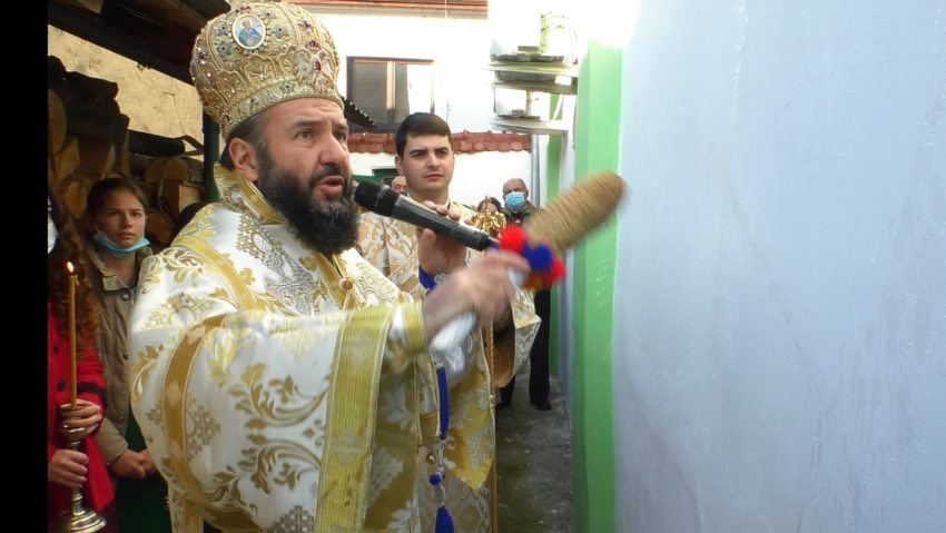 Preasfinţitul Lucian, episcopul Caransebeşului, a slujit astăzi în Parohia Şusca Preasfinţitul Lucian, episcopul Caransebeşului, a slujit astăzi în Parohia Şusca