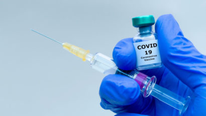Programările pe platforma pentru vaccinarea anti COVID se pot face de astăzi, pentru centrul de la Liceul Sabin Pautza din Reşiţa