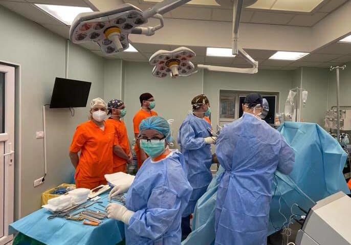 La Spitalul Militar din Timişoara a avut loc prima intervenţie de transplant tisular din acest an La Spitalul Militar din Timişoara a avut loc prima intervenţie de transplant tisular din acest an