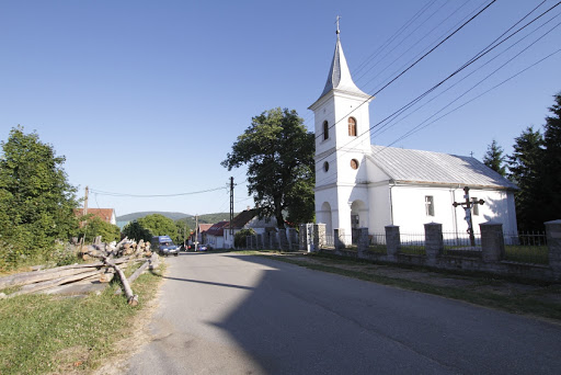 Sfântă Liturghie de Florii la Gărâna Sfântă Liturghie de Florii la Gărâna